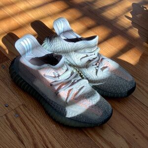 Yeezy 350 - Tan/Orange - 6.5